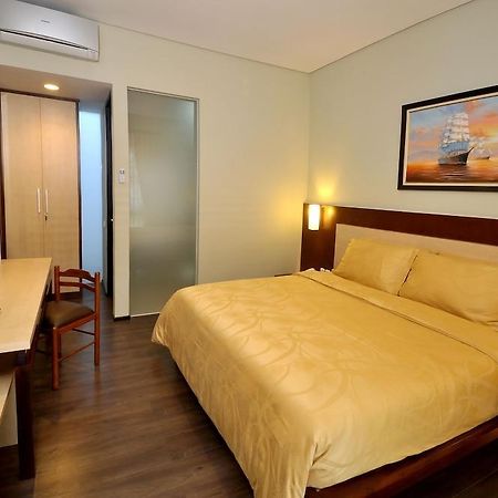 Cozy Boutique Guest House Malang Eksteriør billede