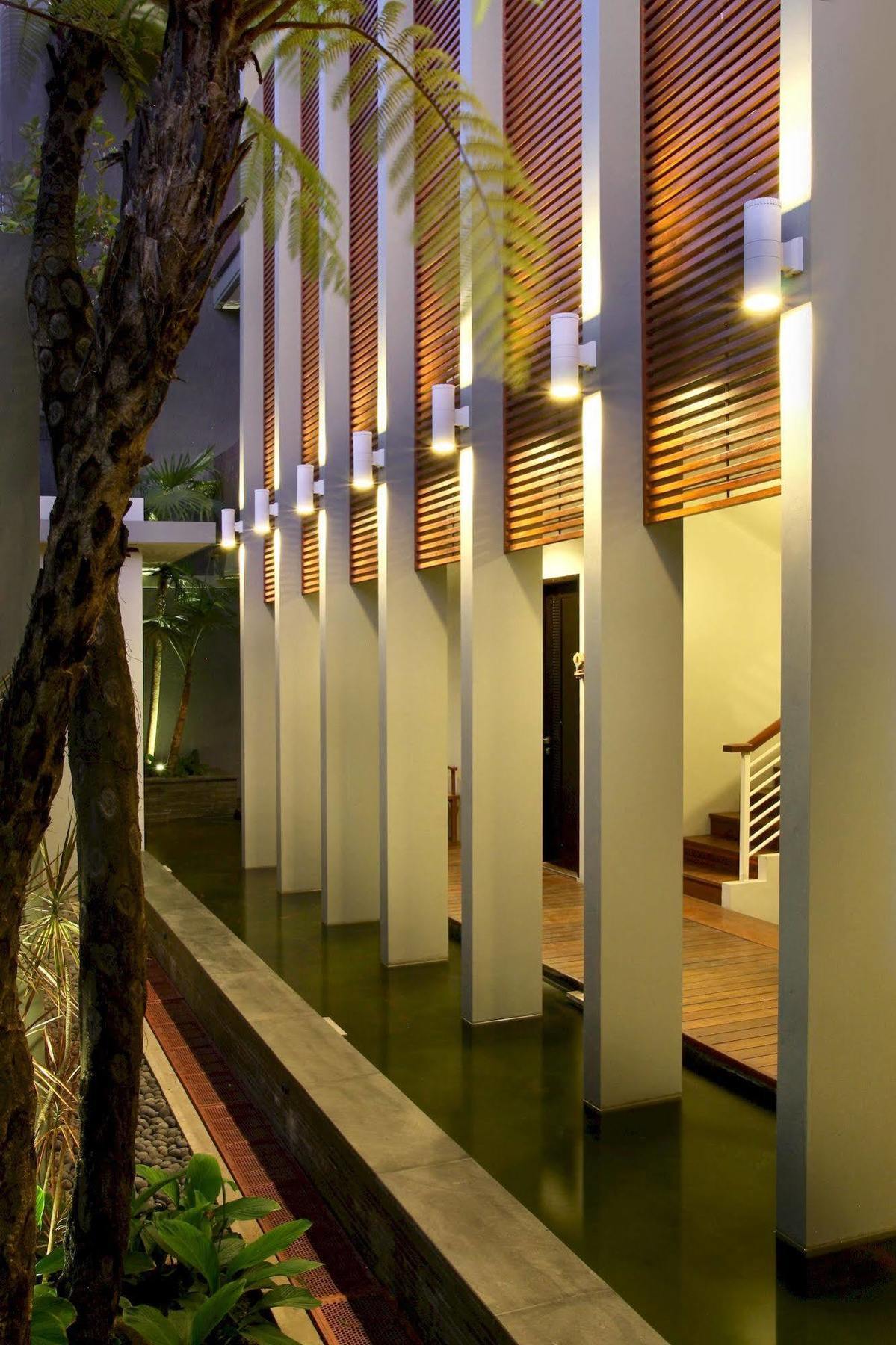Cozy Boutique Guest House Malang Eksteriør billede